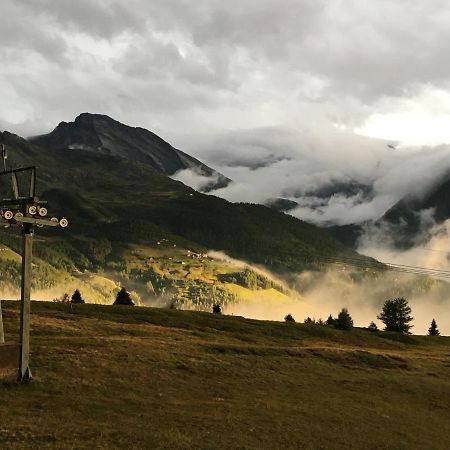 Restaurant Fleschboden Vandrerhjem Rosswald Eksteriør bilde